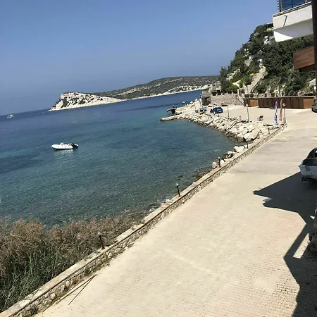 Leb-i Derya Hotel *